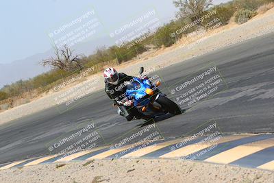 media/Mar-28-2022-Superbike Trackdays (Mon) [[b8603d0f67]]/Open Track Time/Turn 3 Inside/